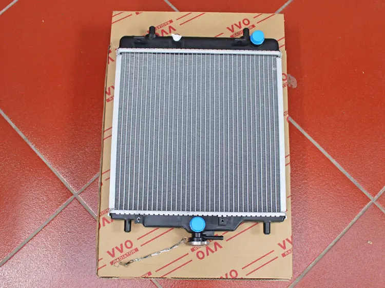 Két Nước Suzuki Carry Số sàn | Két nước ô tô VVO - Carry DA52T