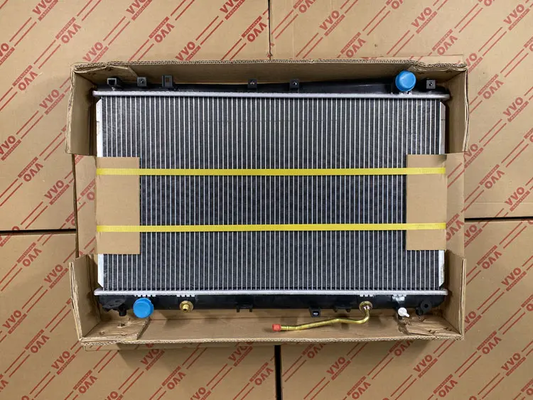 Két Nước Toyota Avalon 2000 - 2008 Số tự động | Két nước ô tô VVO - Avalon (2000-2004)