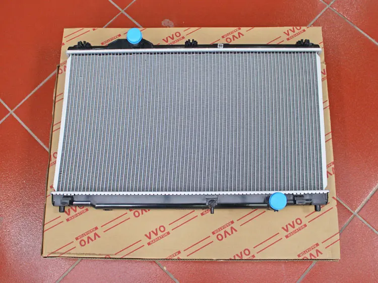 Két Nước Mercedes GS450h Số sàn | Két nước ô tô VVO