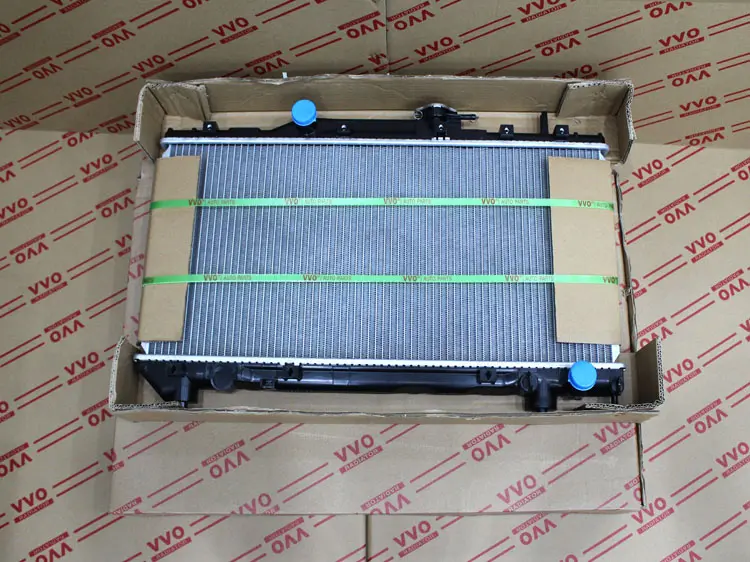 Két Nước Toyota Corona 1992 - 1996 Số sàn | Két nước ô tô VVO