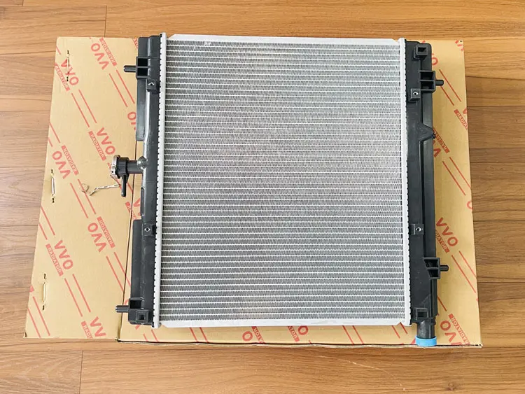 Két Nước Toyota VelozCross 2022 - 2025 Số sàn | Két nước ô tô VVO