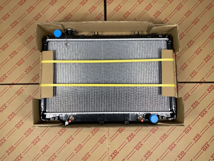 Két Nước Toyota Land Cruiser 1992 - 2013 Số tự động | Két nước ô tô VVO - Land Cruiser Máy dầu (1992-1996)