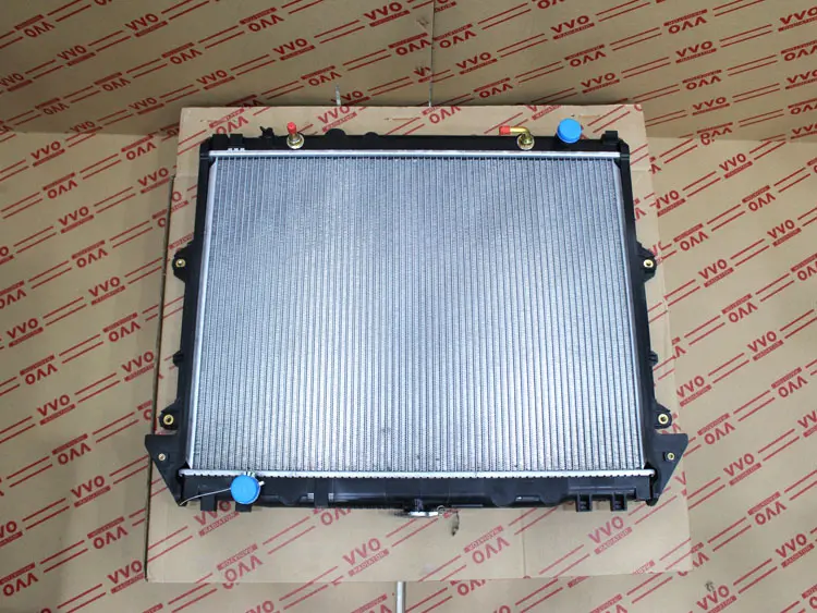 Két Nước Toyota Fortuner 2005 - 2021 Số tự động | Két nước ô tô VVO - Fortuner (2006-2015)