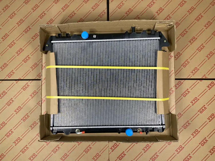 Két Nước Toyota Fortuner 2005 - 2021 Số tự động | Két nước ô tô VVO - Fortuner Máy dầu (2005-2015)