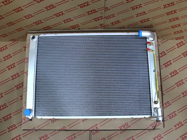 Két Nước Lexus RX330 Số tự động | Két nước ô tô VVO