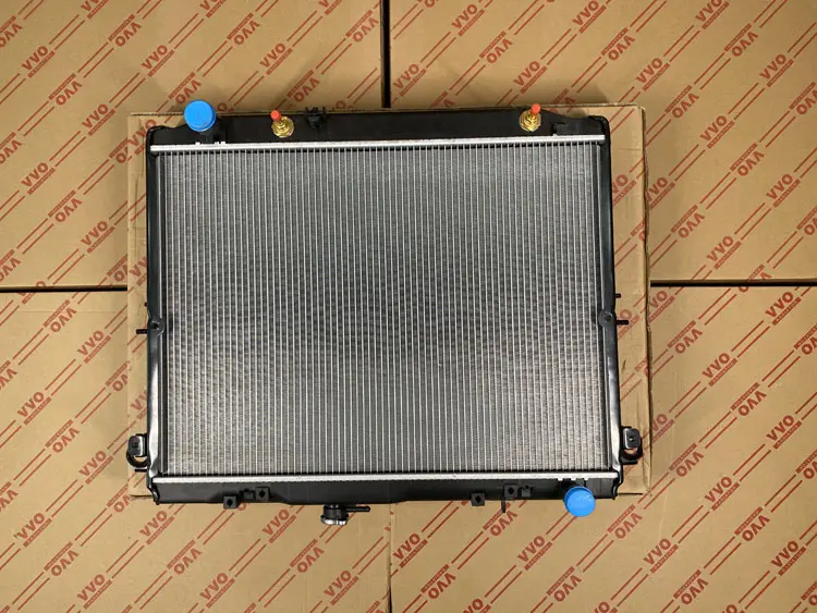 Két Nước Lexus LX470 Số tự động | Két nước ô tô VVO - LX470 UZJ100 ống ti ô quy sang bên trái