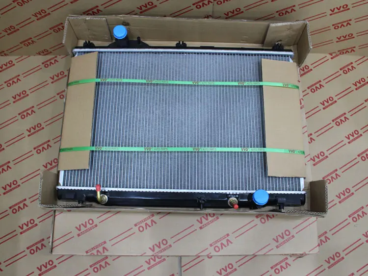 Két Nước Lexus LS460 2006 - 2012 Số tự động | Két nước ô tô VVO