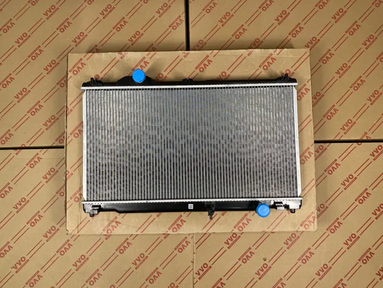 Két Nước Lexus IS250C Số tự động | Két nước ô tô VVO