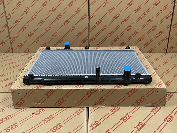 Két Nước Lexus IS350 Số tự động | Két nước ô tô VVO