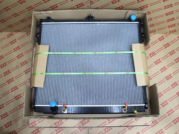 Két Nước Toyota Land Cruiser 1992 - 2013 Số tự động | Két nước ô tô VVO - Land Cruiser GRJ200 (2008-2013)