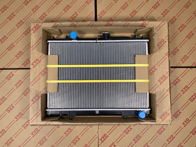 Két Nước Mitsubishi Jolie Số sàn | Két nước ô tô VVO