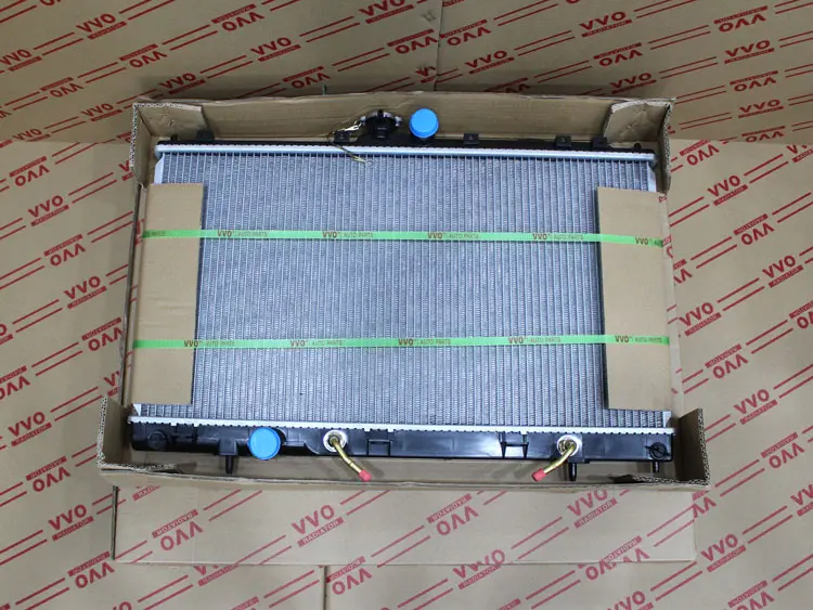 Két Nước Mitsubishi Lancer 2003 - 2011 Số tự động | Két nước ô tô VVO - Lancer (2003-2007)