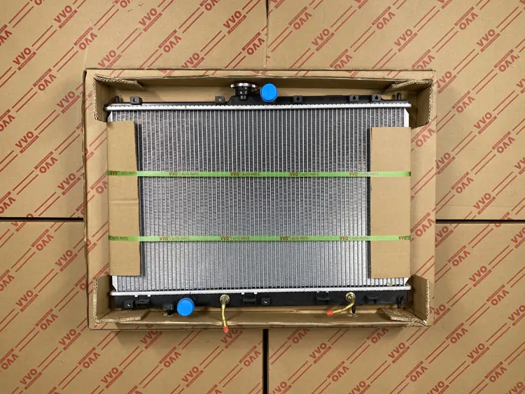 Két Nước Mitsubishi Outlander 2001 - 2022 Số tự động | Két nước ô tô VVO - Outlander (2001-2006)