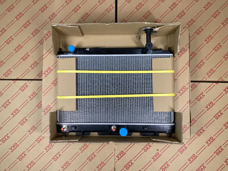 Két Nước Mitsubishi Xpander 2018 - 2024 Số tự động | Két nước ô tô VVO - Xpander (2018-2021)