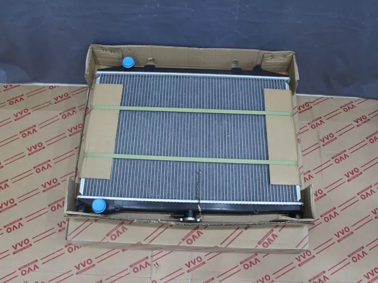 Két Nước Nissan Pickup Số sàn | Két nước ô tô VVO - Pickup D21