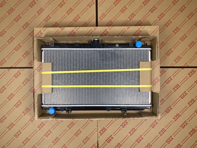 Két Nước Toyota Primera 1996 - 2001 Số sàn | Két nước ô tô VVO