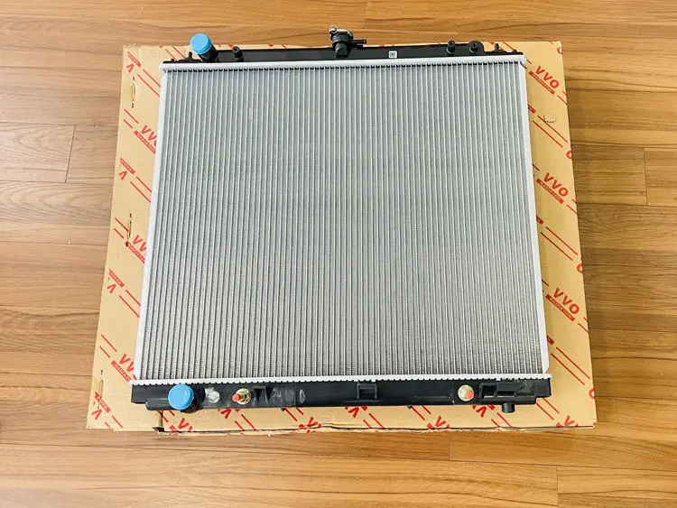 Két Nước Nissan Navara 2010 - 2019 Số tự động | Két nước ô tô VVO - Navara (2010-2014)