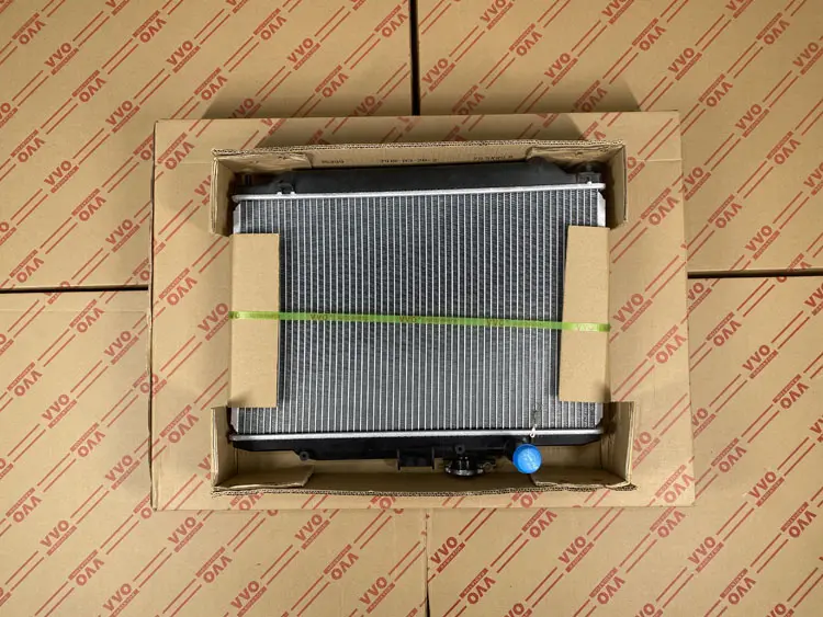 Két Nước Nissan Urvan 2006 - 2012 Số sàn | Két nước ô tô VVO