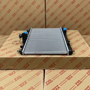 Két Nước Nissan Livina 2010 - 2014 Số sàn | Két nước ô tô VVO