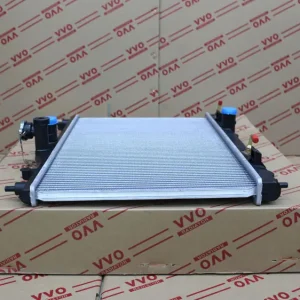 Két Nước Nissan Livina 2010 - 2014 Số tự động | Két nước ô tô VVO