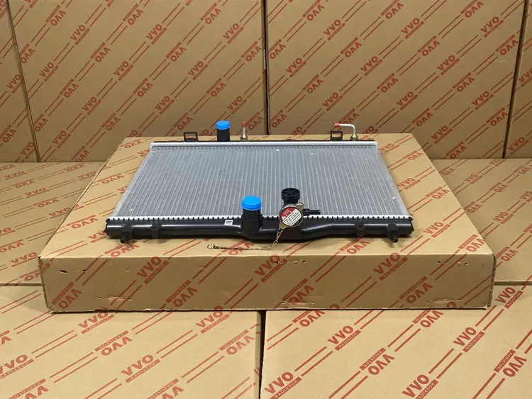 Két Nước Nissan Livina 2010 - 2014 Số tự động | Két nước ô tô VVO - Livina L10 (2010-2014)