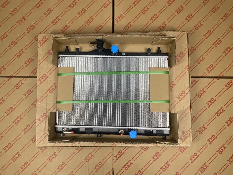 Két Nước Nissan Tiida 2004 - 2017 Số tự động | Két nước ô tô VVO - Tiida (2004-2009)