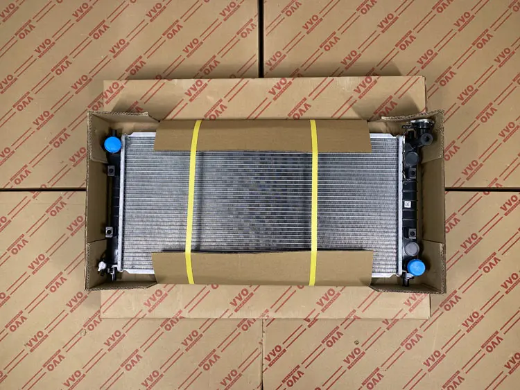 Két Nước Mazda 626 1993 - 2006 Số sàn | Két nước ô tô VVO