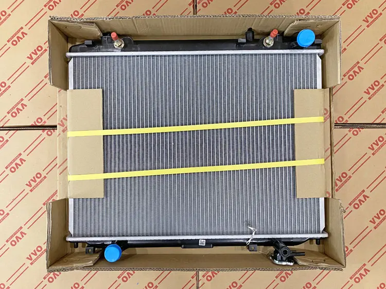 Két Nước Ford Everest 2003 - 2022 Số tự động | Két nước ô tô VVO - Everest (2003-2014)