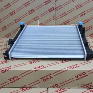 Két Nước Suzuki Vitara 2005 Số sàn | Két nước ô tô VVO