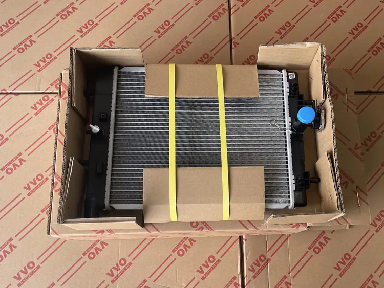 Két Nước Toyota Wigo 2018 - 2022 Số sàn | Két nước ô tô VVO