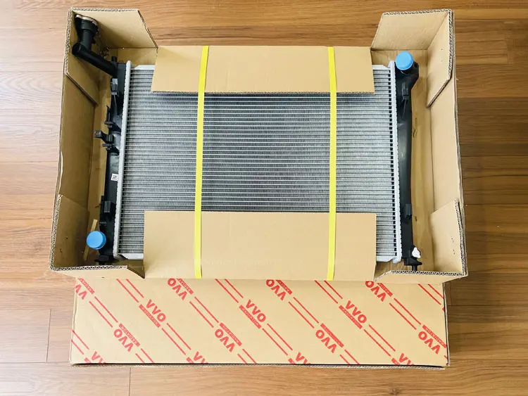 Két Nước Hyundai Avante 2007 - 2012 Số sàn | Két nước ô tô VVO