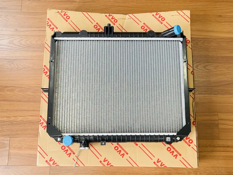 Két Nước Kia K2900 Số sàn | Két nước ô tô VVO