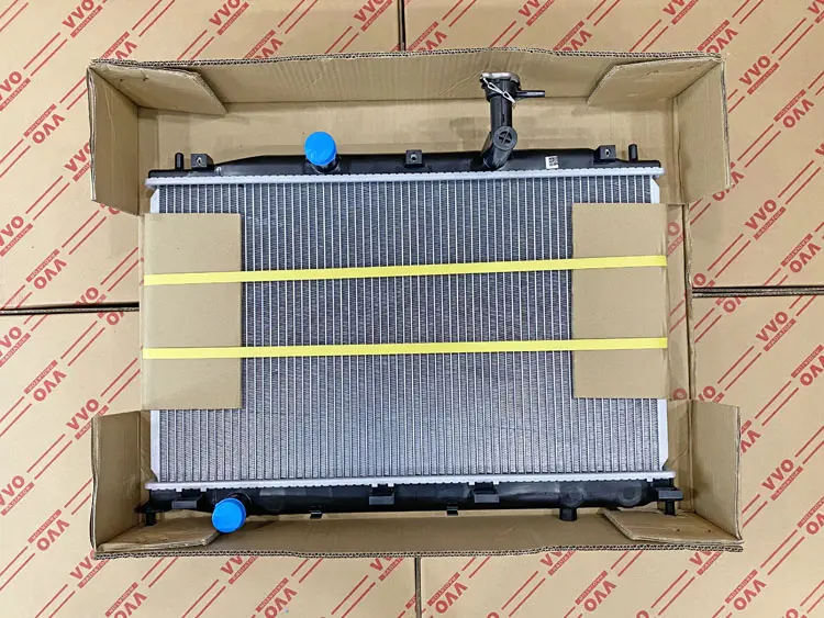 Két Nước Hyundai Accent 2006 - 2021 Số sàn | Két nước ô tô VVO - Accent (2006-2010)