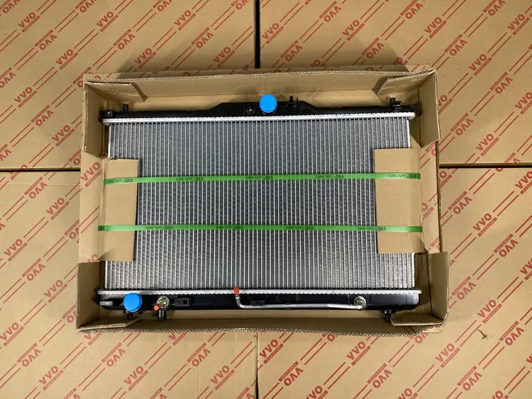 Két Nước Hyundai Santafe Gold 2002 - 2007 Số tự động | Két nước ô tô VVO