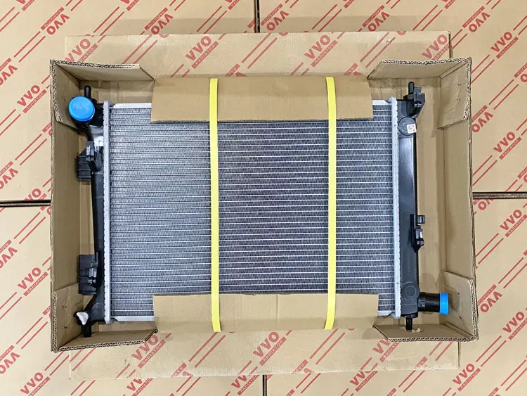 Két Nước Kia Accent 2006 - 2021 Số sàn | Két nước ô tô VVO