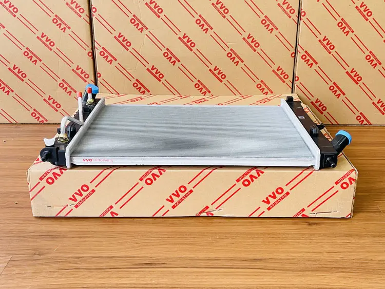 Két Nước Kia K3 2007 - 2016 Số tự động | Két nước ô tô VVO