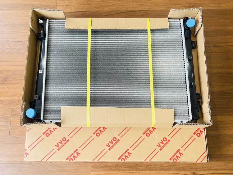 Két Nước Kia Carens 2006 - 2019 Số sàn | Két nước ô tô VVO - Carens Máy dầu (2006-2012)