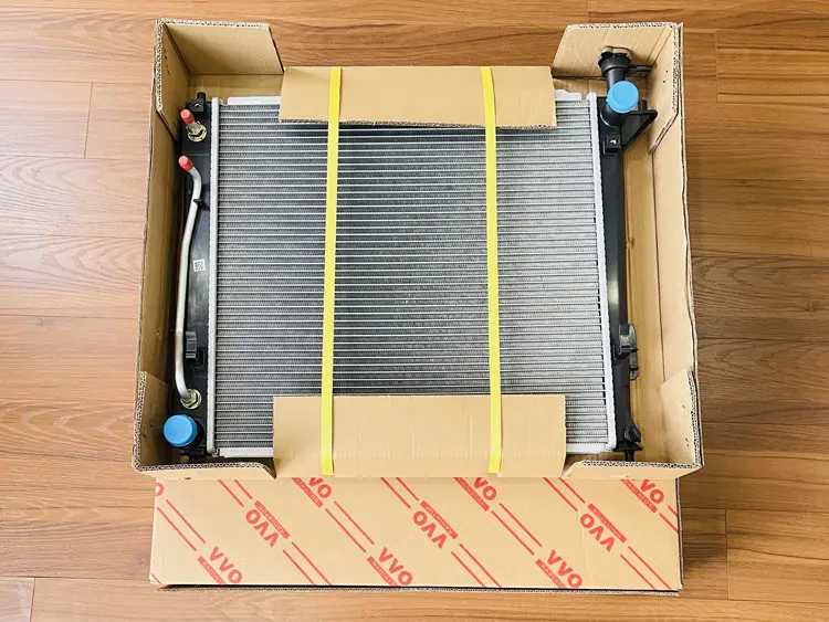 Két Nước Hyundai Santafe 2006 - 2012 Số tự động | Két nước ô tô VVO - Santafe 2.0 2.2 Máy dầu (2006-2012)