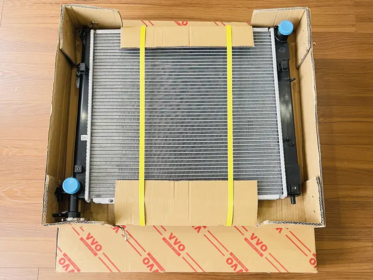 Két Nước Hyundai Santafe 2006 - 2013 Số sàn | Két nước ô tô VVO - Santafe 2.0 2.2 Máy dầu (2006-2012)