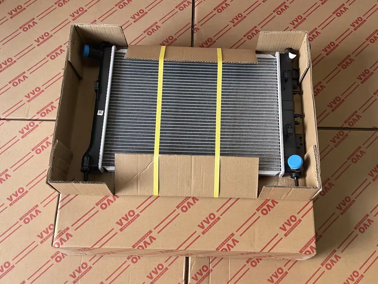 Két Nước Hyundai Accent 2006 - 2021 Số sàn | Két nước ô tô VVO - Accent (2018-2021)