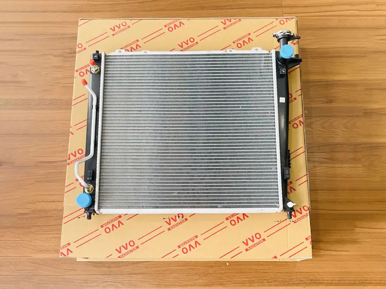 Két Nước Kia Sorento 2009 - 2015 Số tự động | Két nước ô tô VVO