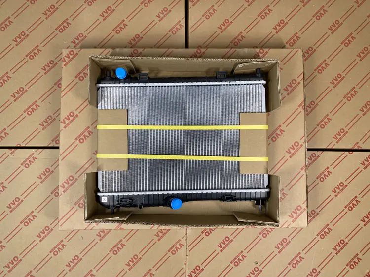 Két Nước Ford Fiesta 2012 - 2017 Số sàn | Két nước ô tô VVO - Fiesta 1.6 Sedan 1.5