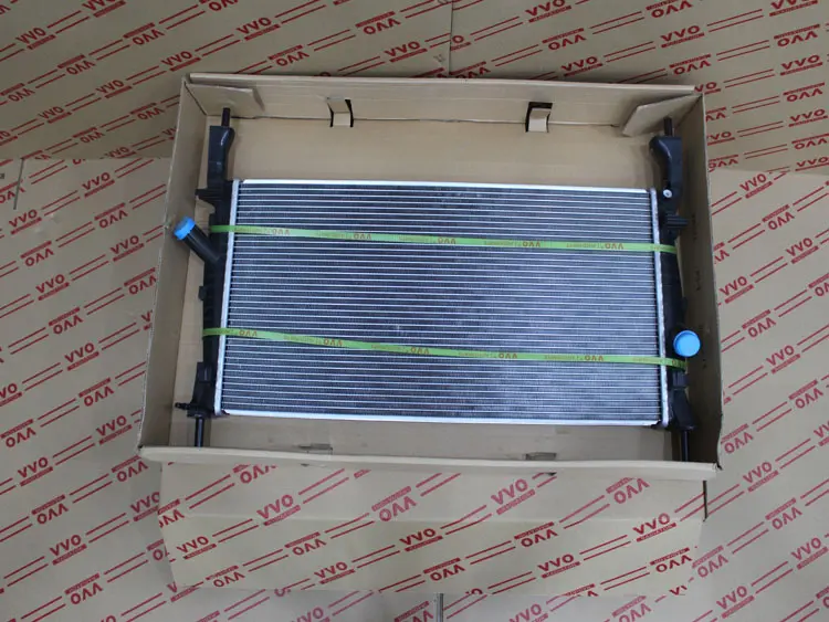 Két Nước Ford Transit 2000 - 2018 Số sàn | Két nước ô tô VVO - Transit (2000-2005)