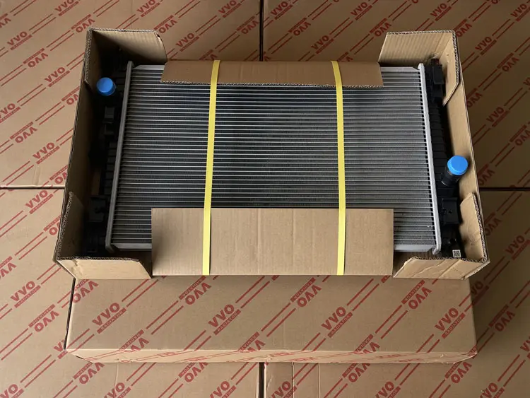 Két Nước Peugeot 3008 Số sàn | Két nước ô tô VVO