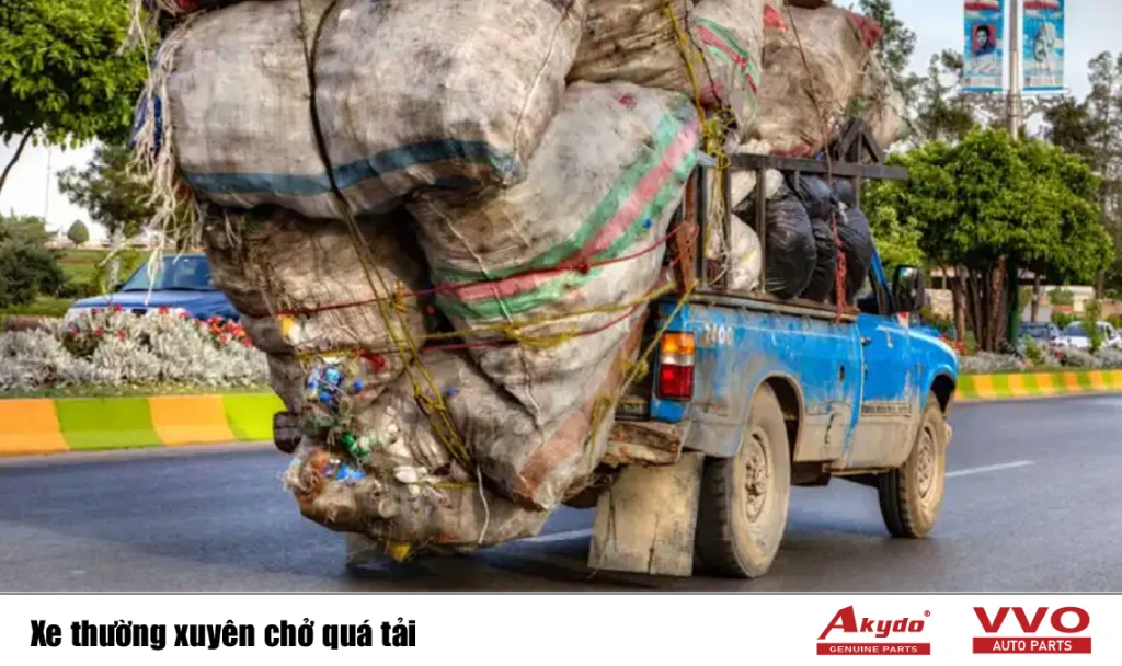 Xe thường xuyên chở quá tải