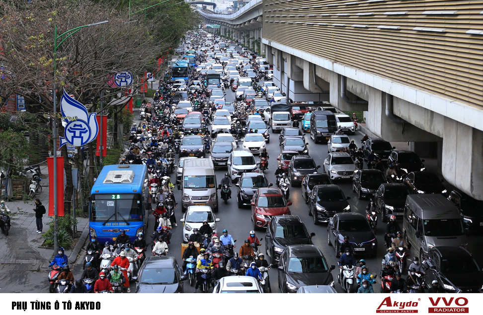 xe chạy không tải