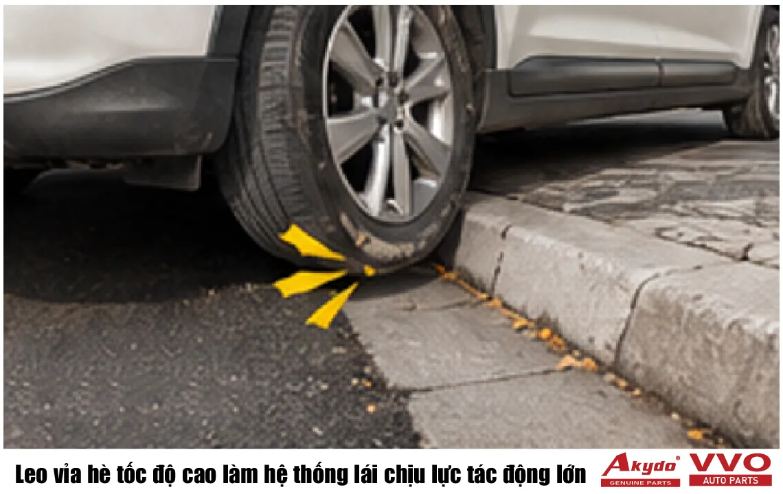 Leo vỉa hè tốc độ cao làm hệ thống lái chịu lực tác động lớn