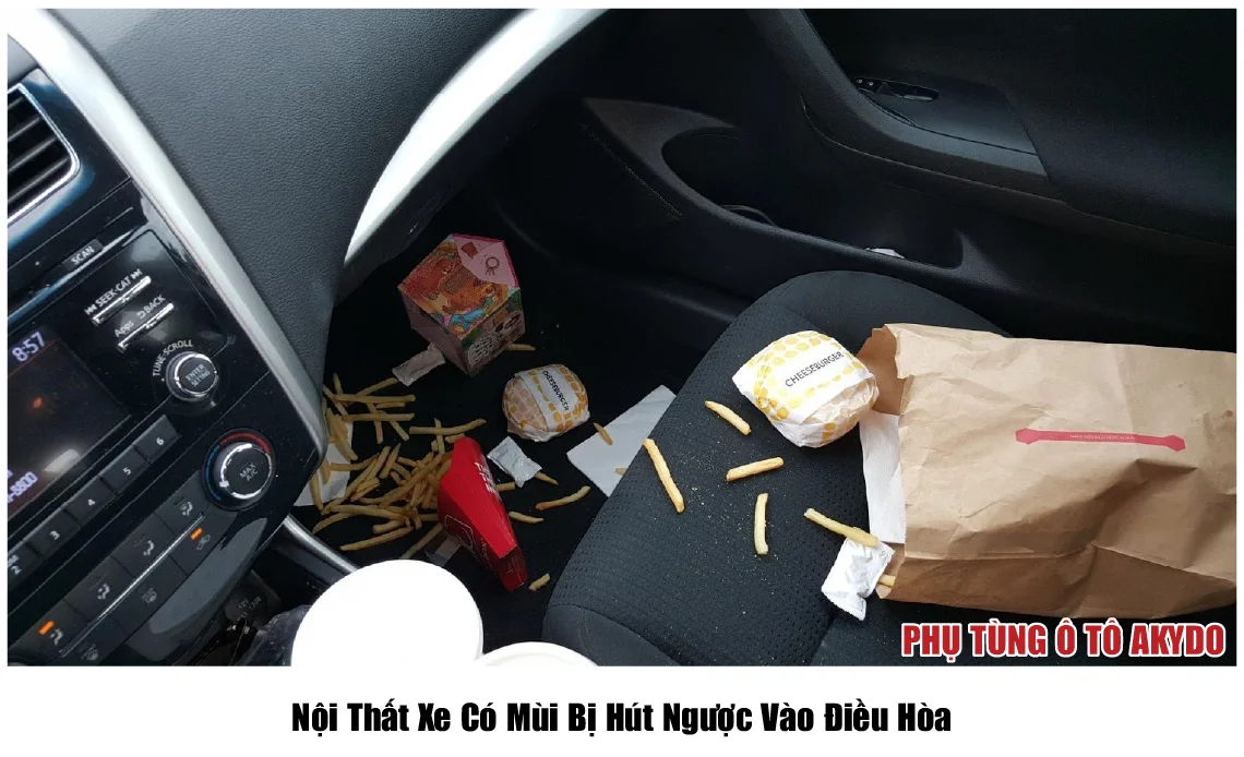Nội Thất Xe Có Mùi Bị Hút Ngược Vào Điều Hòa