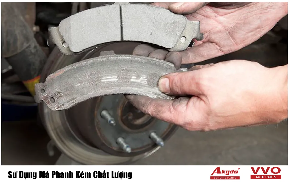 Sử Dụng Má Phanh Kém Chất Lượng