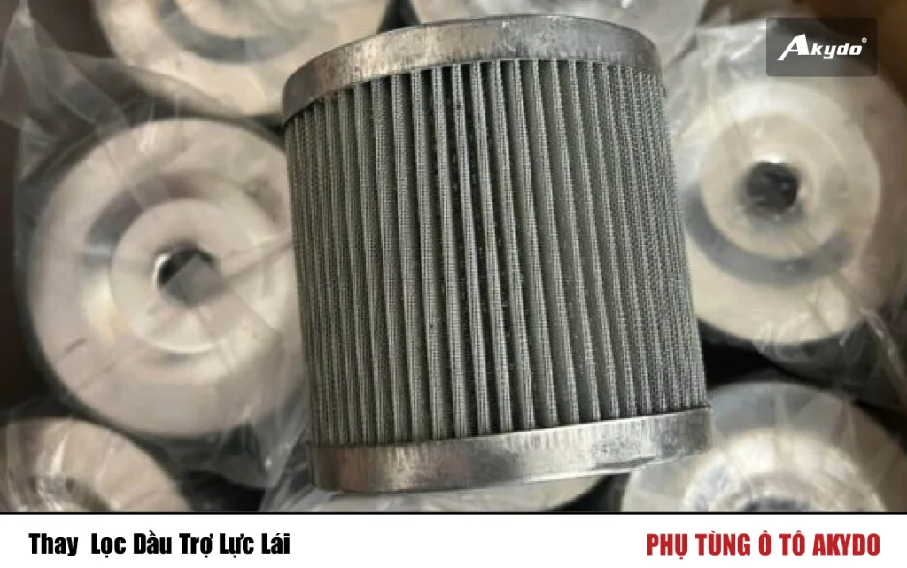 Thay Lọc Dầu Trợ Lực Lái